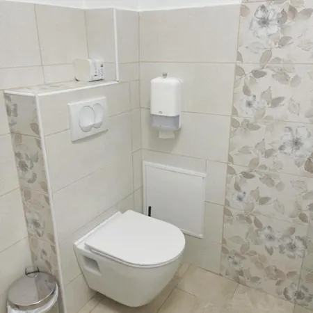 Apartma Toni *