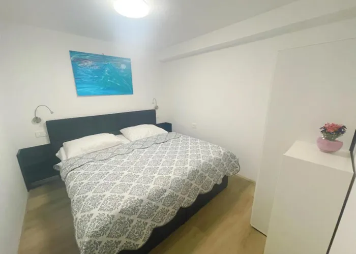 아파트 Apartma Toni